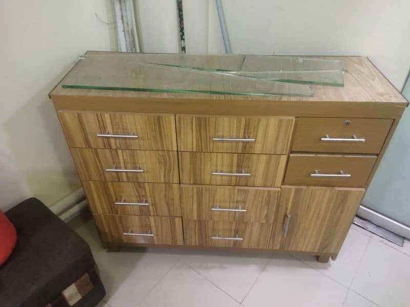 counter/ drawer for medical 1