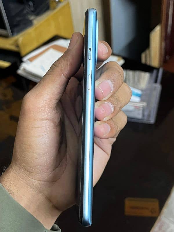 oneplus 9R 12/256 GB GLOBEL VARIANT 6