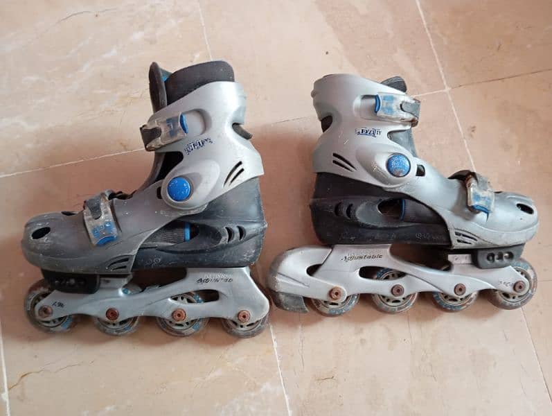 Skating Shoes adjustable Ok full 0