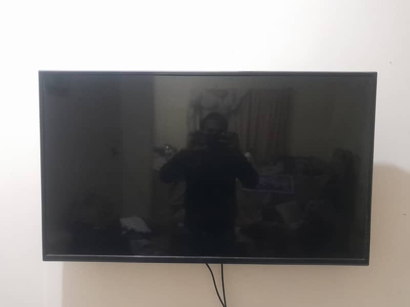 LED TV 1