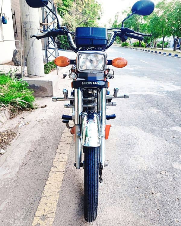 Awesome condition Honda CG 125 for sale & Exchange 9