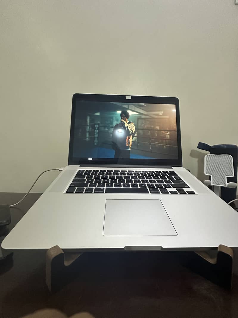 Macbook Pro 2015 15" 16/512 Best for video Editing 2