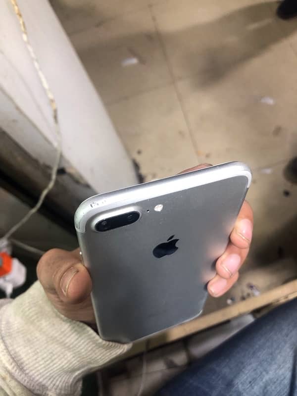 7 plus 128 pta Approved 3