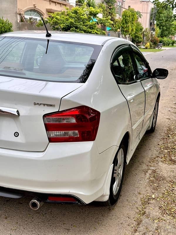 Honda City IVTEC 2019 4