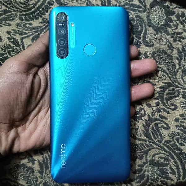 realme 5i 0