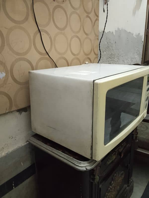 Microwave oven for sale 03295808977 3