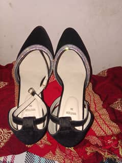 black shoes Stylo 9 number