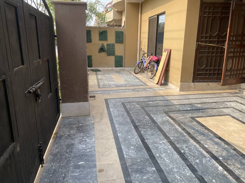 9 Marla Triple Storey House For Sale 3 Gas Meter 3 Electricity Meter 3 Geyser 3 water tank 3 Motors, Every portion seprate everything 12