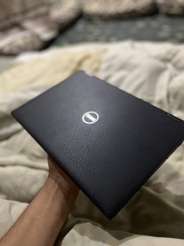 dell latitude 5289 0