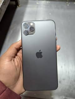 iphone 11 pro max 64gb 10/10