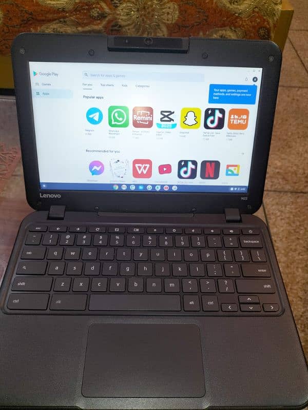 LENOVO N22 Chromebook For Sale 4 GB DDR-3 Ram ,16 Gb, Condition 10/10 7