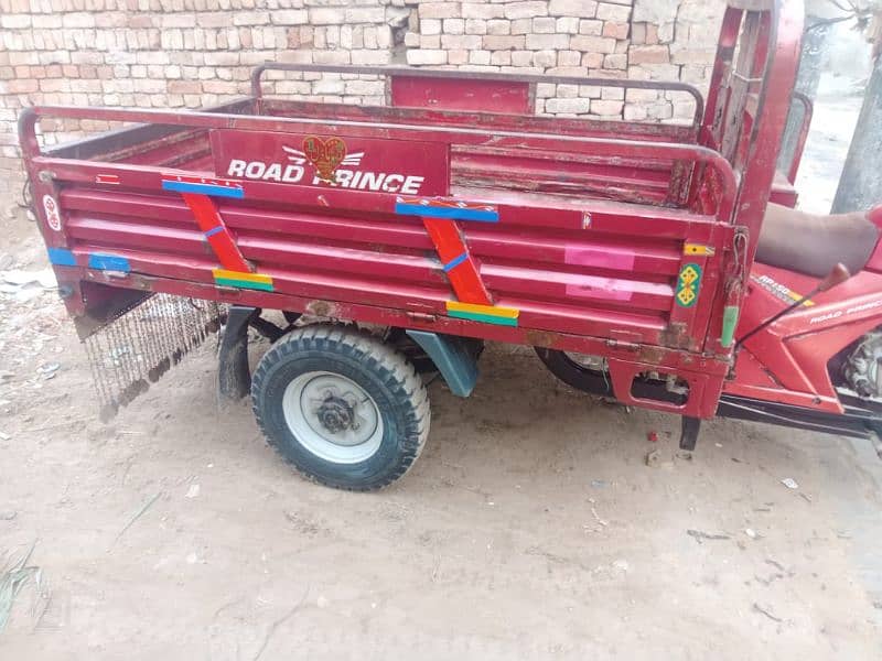 ROAD PRINCE LOADED RICKSHAW FOR URGENT SALE 3