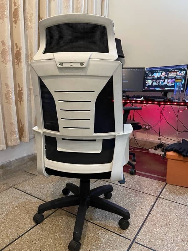 office chair 0