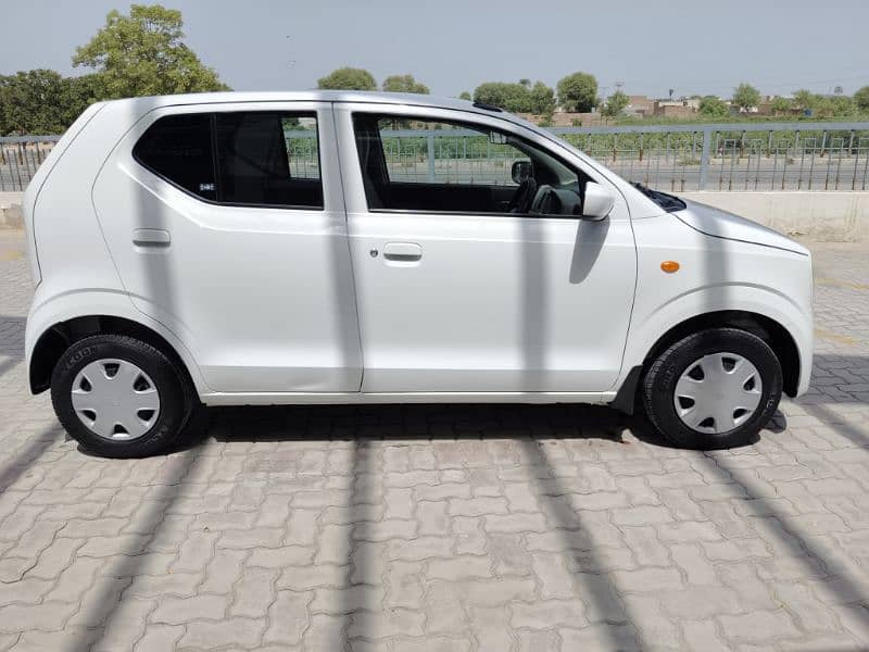 Suzuki Alto 2023 VXL AGS 5