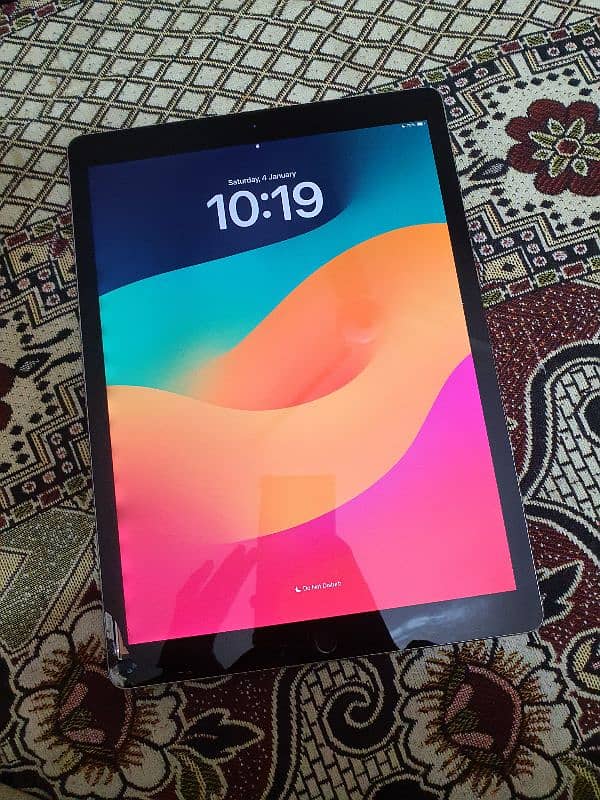 Ipad Pro 12.9 (Read Ad) 0