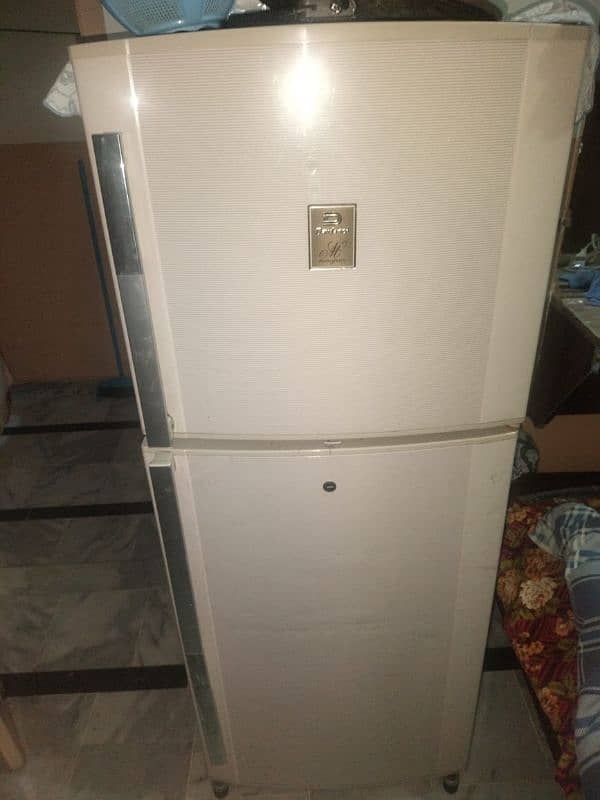 Dawlance fridge for sale 0