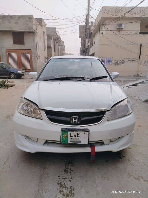 Honda Civic EXi 2005/6. jenuin car 9