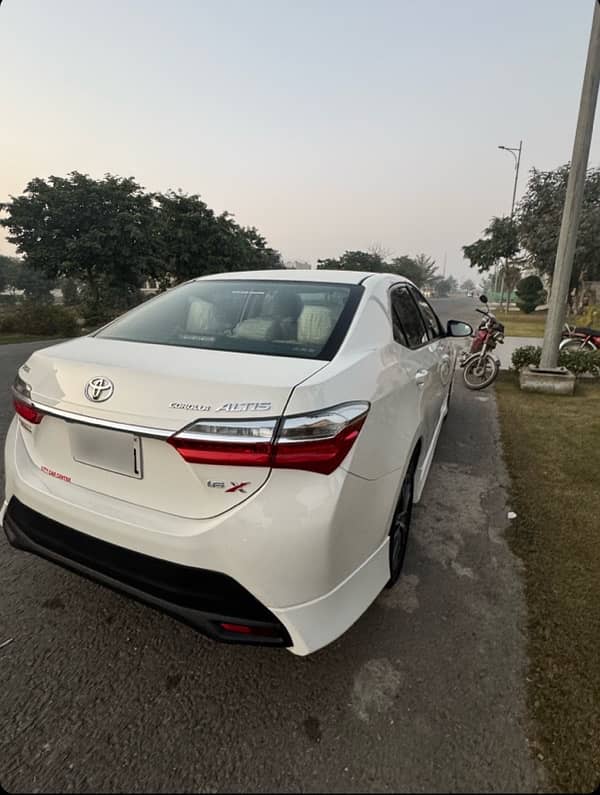 Toyota Corolla Altis 2022 3