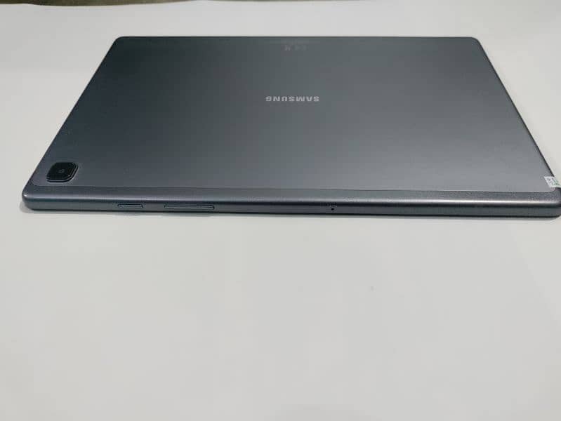 Samsung Galaxy tab A7 used 7