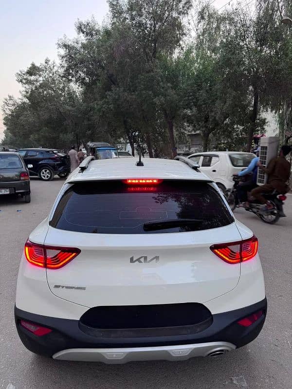 KIA Stonic 2024 5