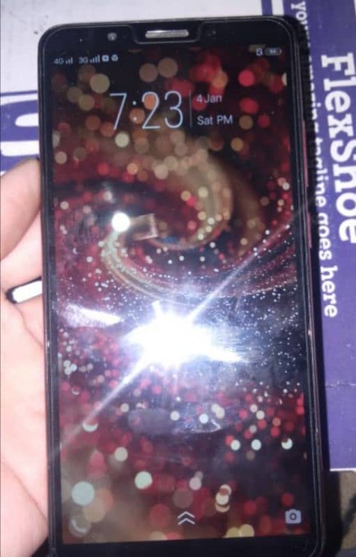 Vivo y71 with box 2