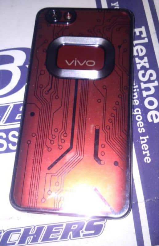 Vivo y71 with box 3