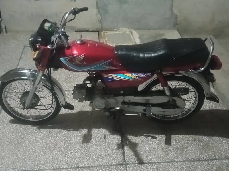 honda cd70 tottaly janion condition bike 9