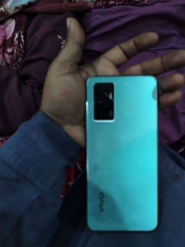 Vivo v23e 8/256 I'm selling my phone 10/9 Original Penal Beautiful 0