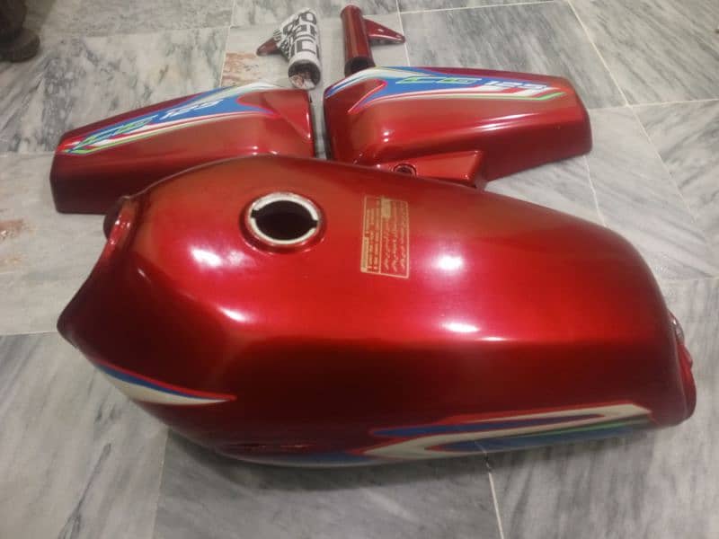 2022 model fuel tank & side tapay & shock cover for sale 1