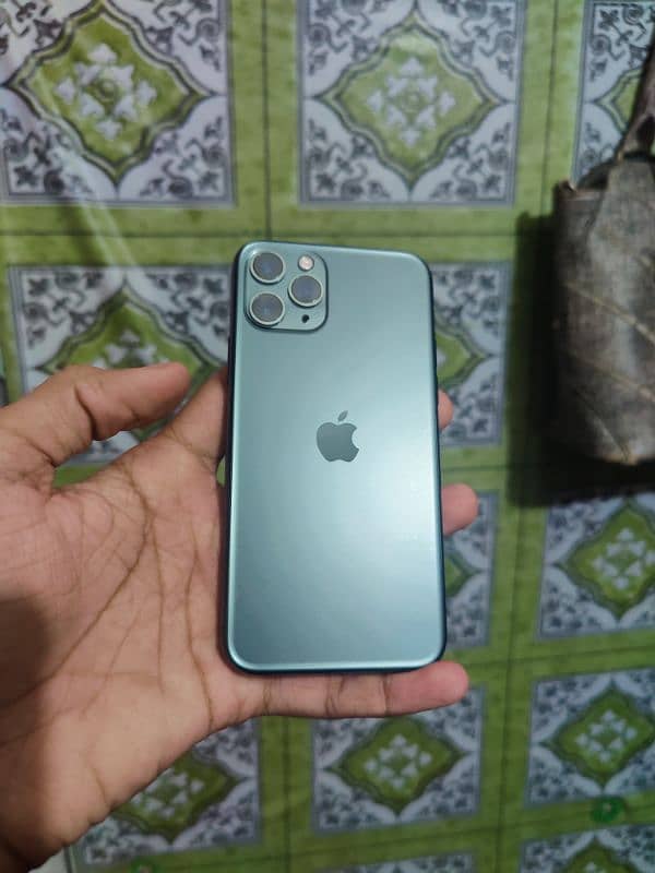 iphone 11 pro 0