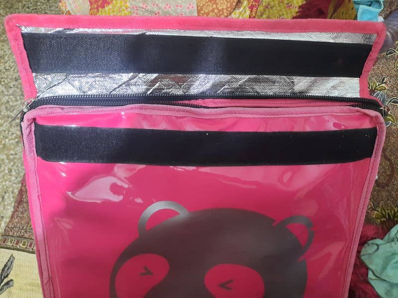 foodpanda delivery bag 4