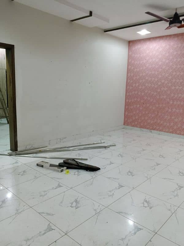 7.5 Marla Ground Portion For Rent in Wapda Town Please 1 4