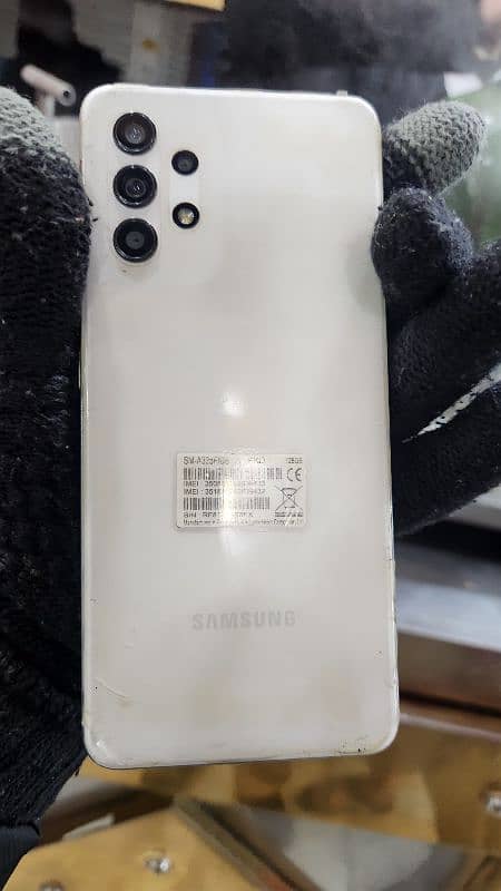 Samsung a32 with box  128 gb 6gb 3