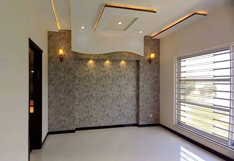 3 Years Installment Plan Luxury Designer House In Phase 8 DHA 10