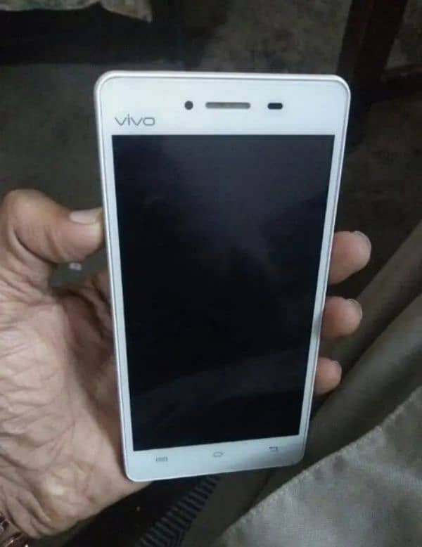 Vivo y51a 10/10conditiion 4/64rom duail sim 1