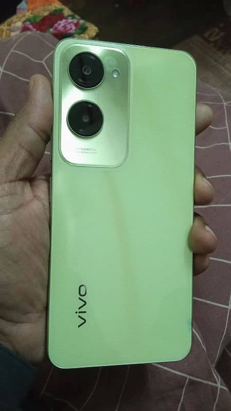 Vivo y18 for sell 4/128 9