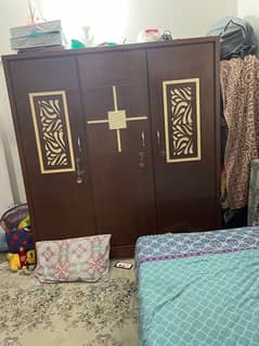 Bedroom Set Four Pcs Used for Sale