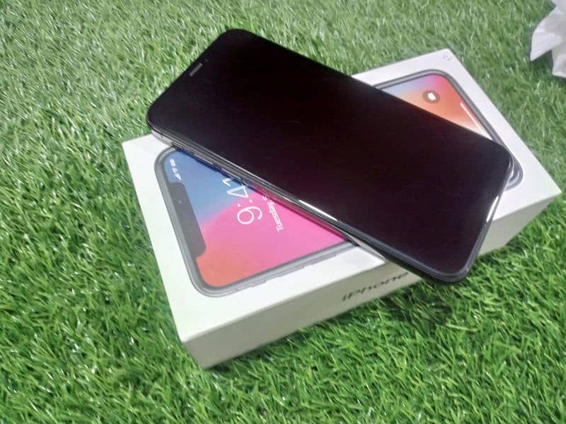 Iphone X 256 gb with box Pta Approved. 1