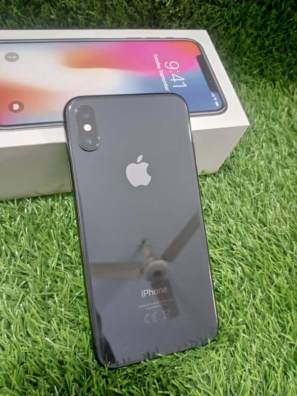 Iphone X 256 gb with box Pta Approved. 10