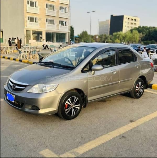 Honda City IDSI 2006 3