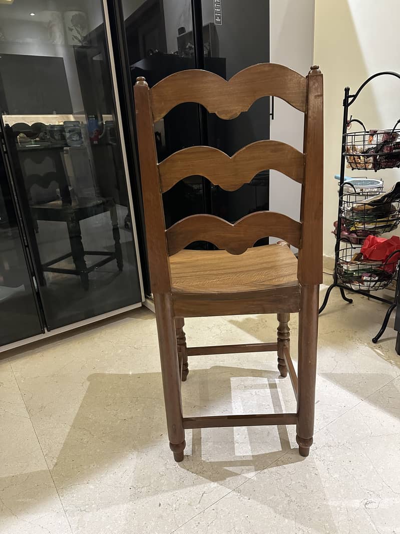 Dining Chairs Made of Solid Wood 2