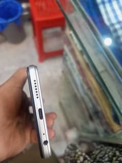 INFINIX HOT 12 Good condition one hand use.