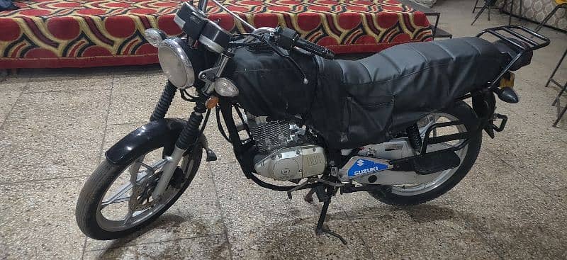 SUZUKI 150SE ONE HAND USED BICK 2