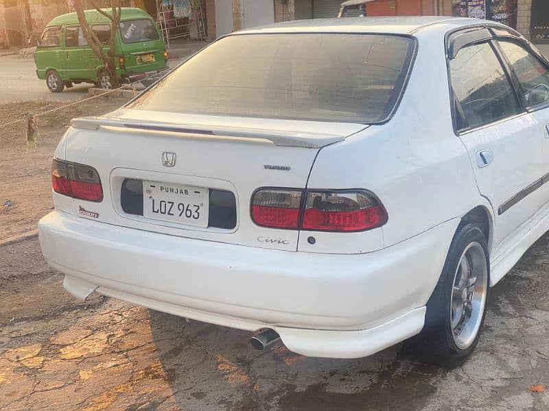 Honda Civic EXi 1995 6