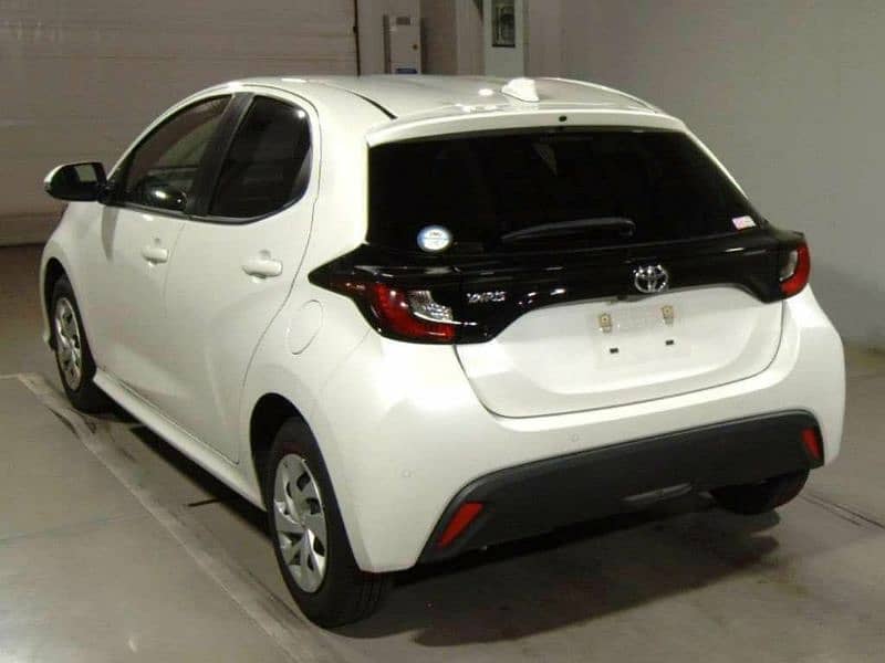 Toyota Yaris 2024 3