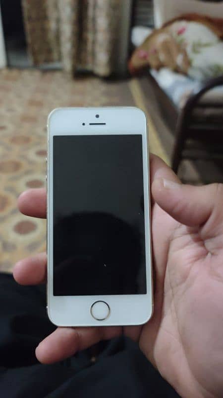 IPHONE 5S 16GB APPROVED 6