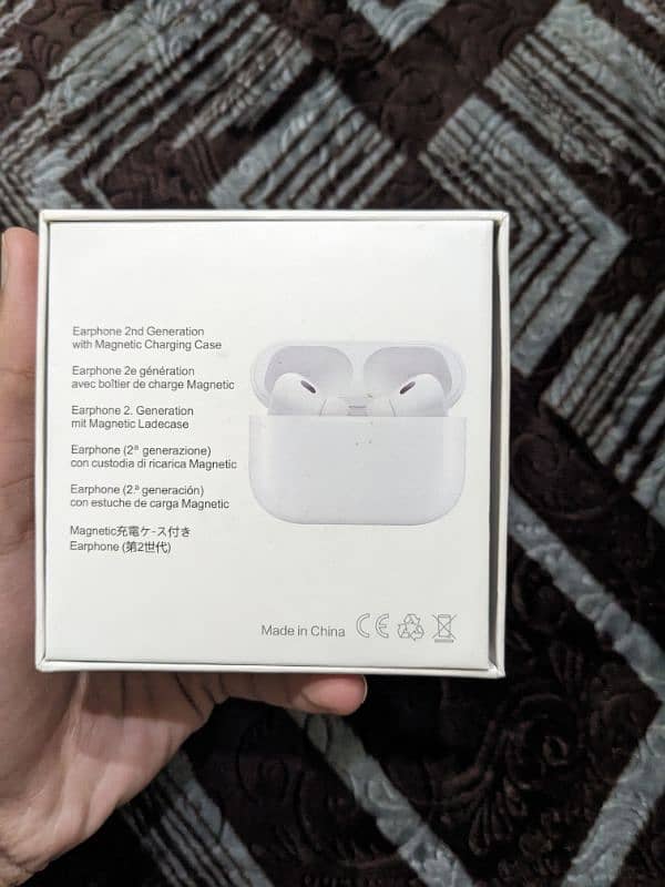 Apple airpods pro 2 with nice and just brand new looking condition 1