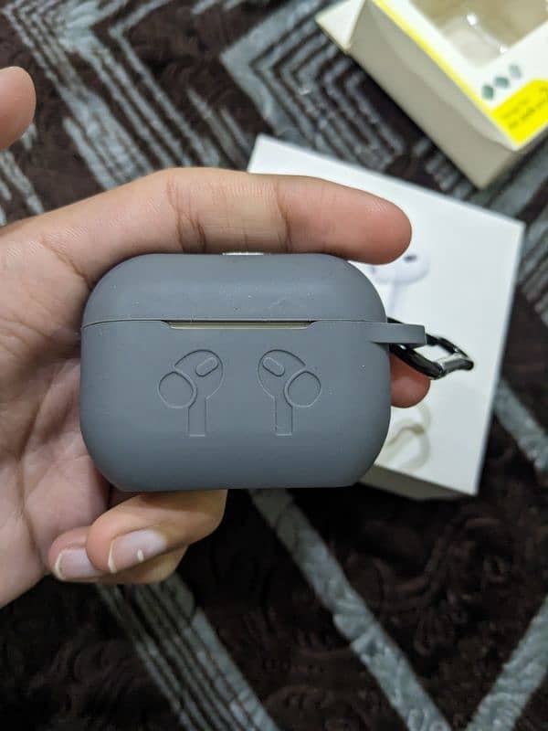 Apple airpods pro 2 with nice and just brand new looking condition 5