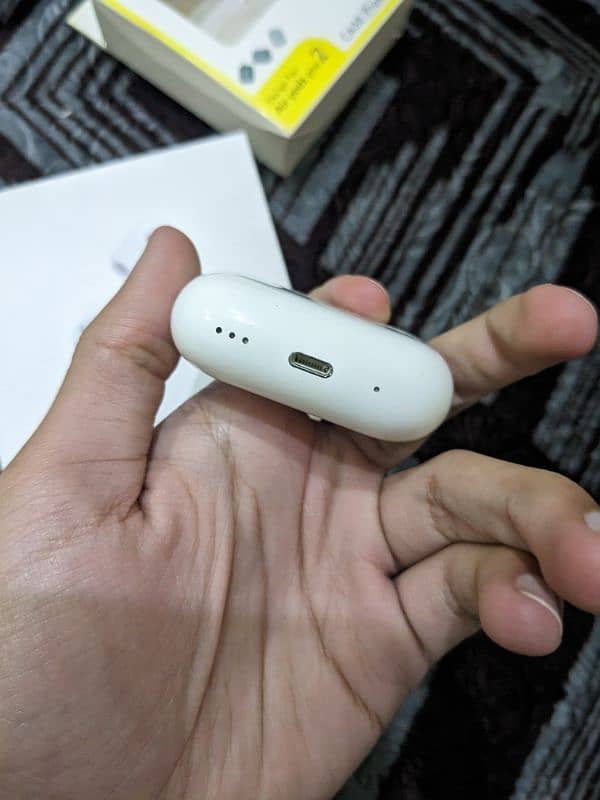 Apple airpods pro 2 with nice and just brand new looking condition 7