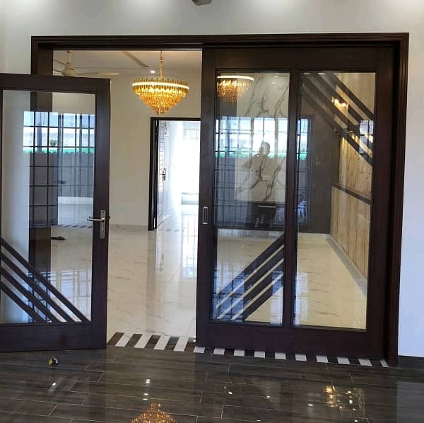 Well-constructed Brand New House Available For sale In Bahria Town 25